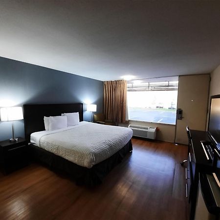 Americas Best Value Inn Moline Kültér fotó